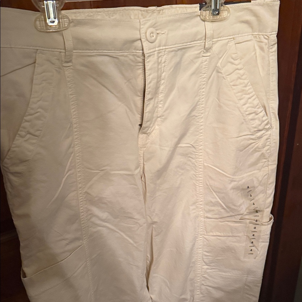 BNWT Aerie cream high rise baggy jogger 4 long